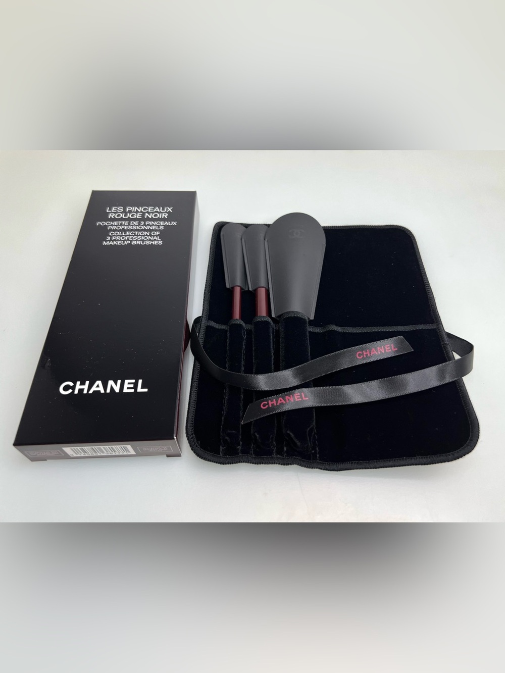 🌹Chanel Les Pinceaux Rouge Noir Makeup Brush Set (Limited Edition)🌹